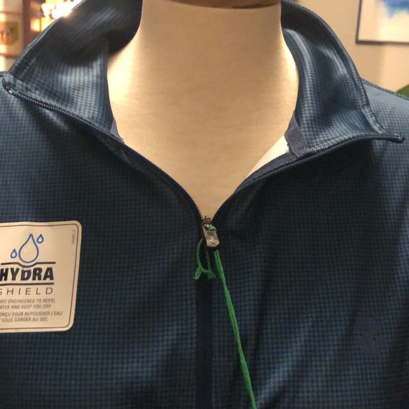 NWT Izod men's Hydra shield Golf top - Picture 7 of 8